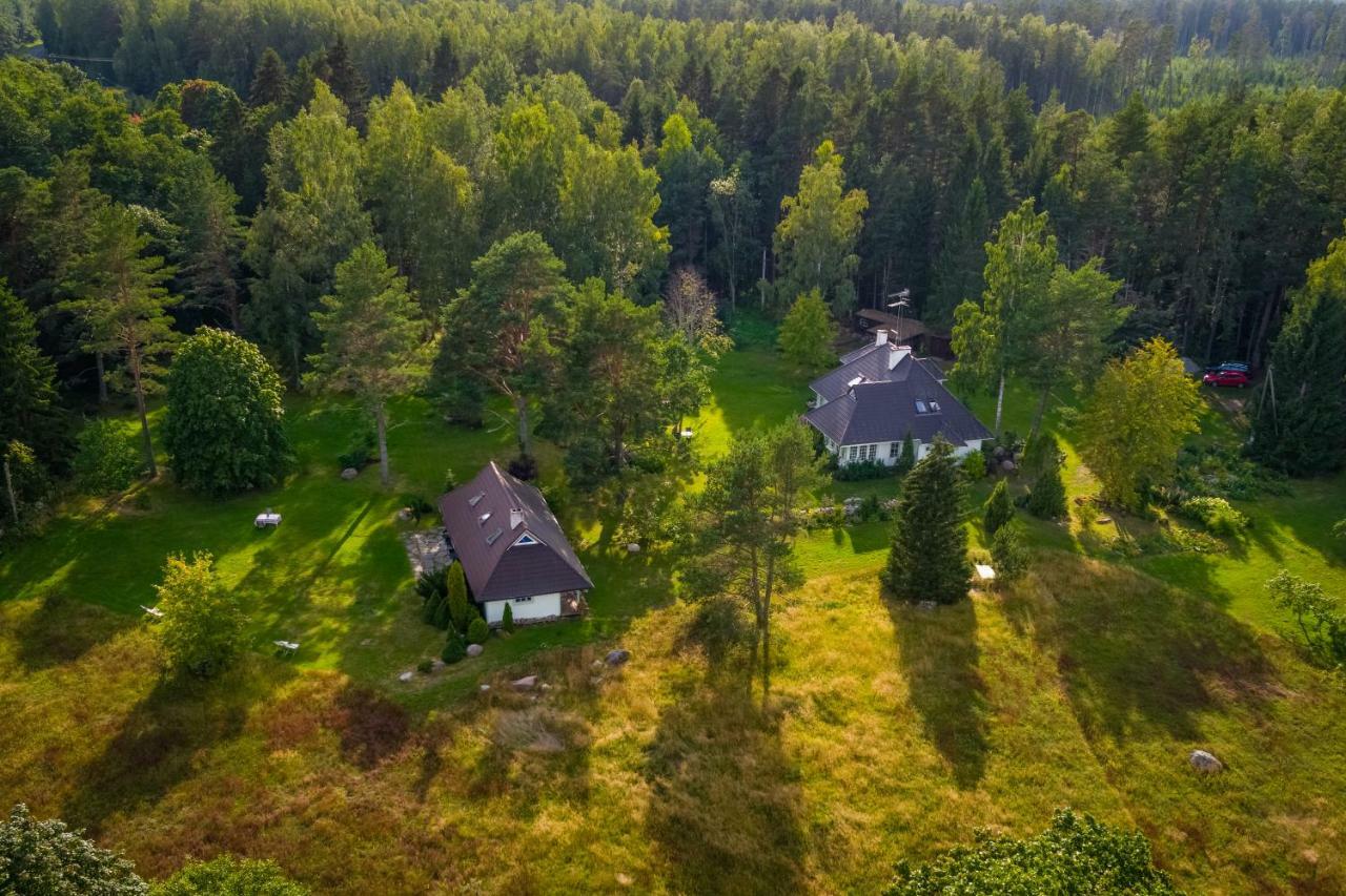 Adami Country Guesthouse Vainupea Exteriör bild