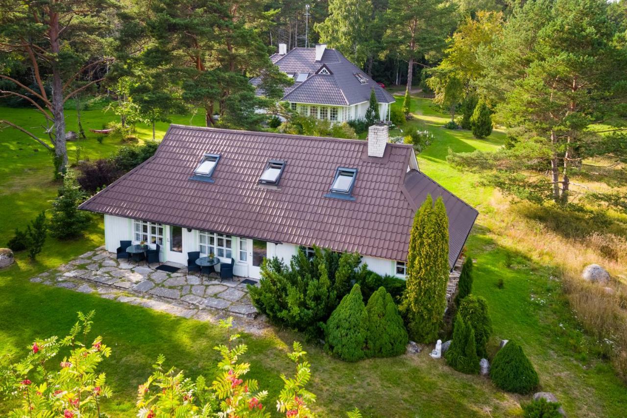 Adami Country Guesthouse Vainupea Exteriör bild